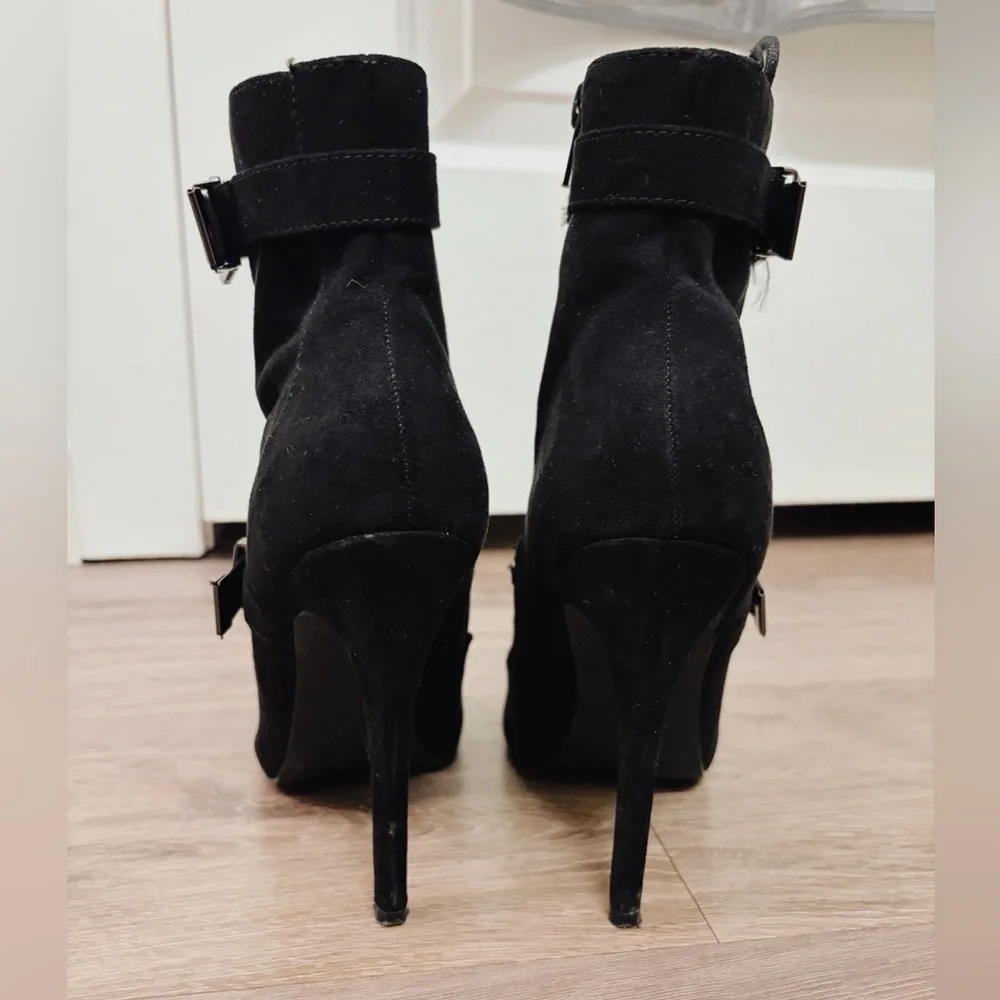Maxwell Suede High Heel Ankle Boots - Picture 4 of 9